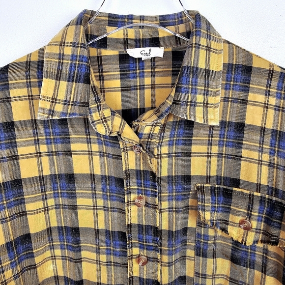 Easel Oversized Plaid Frayed Raw Edge Balloon Sleeve Dress - Picture 4 of 13